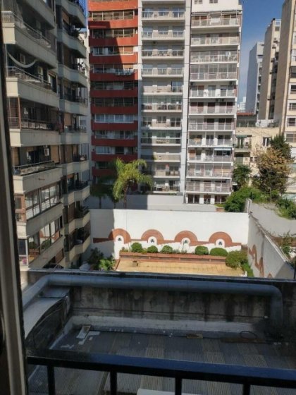 Departamento de 4 Ambientes en Inmejorable Ubicación Contra Frente Abierto