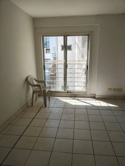 Departamento 2 Ambientes de 40 m², Luminoso, Balcón, con Salón, Parrilla y Piscina