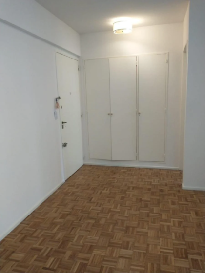 Excelente Mono Ambiente con Balcon Al Frente, Super Luminoso, de 38 m